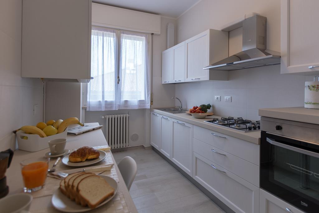 St. Vitale'S Basilic View Elegant Apartment ラヴェンナ エクステリア 写真